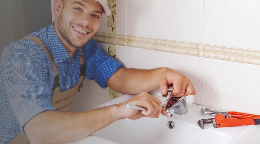 Handle or spout repair in White Oak, NC